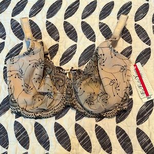 Brand new Full coverage bra